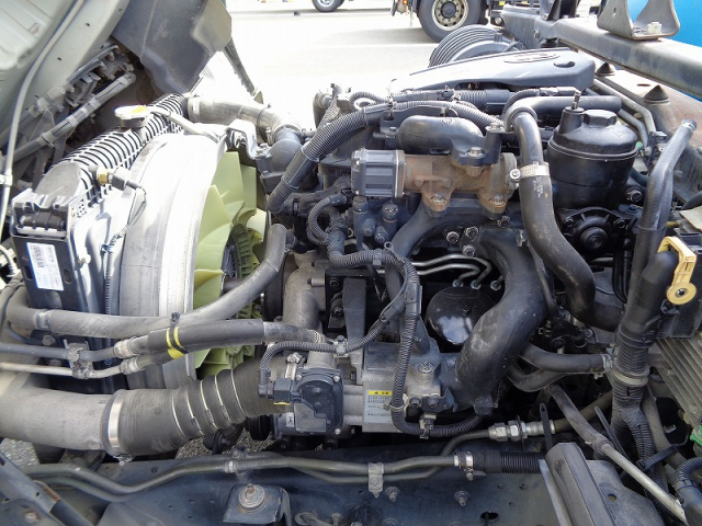 H26 UDトラックス コンドル 4t ミキサー ドラム容量3.2立米