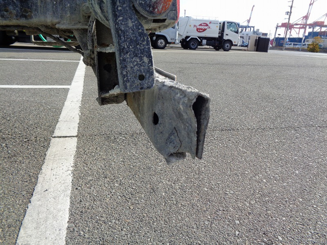 H26 UDトラックス コンドル 4t ミキサー ドラム容量3.2立米