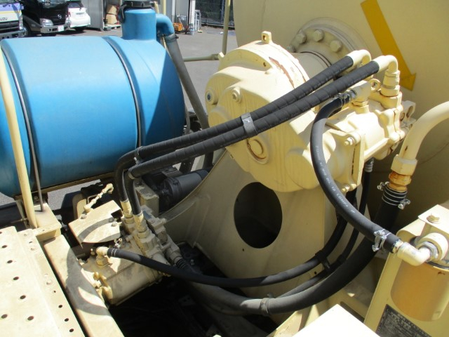 H31年 UDクオン 大型ミキサー ドラム容量8.3立米