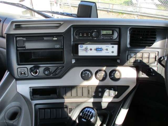 H31年 UDクオン 大型ミキサー ドラム容量8.3立米