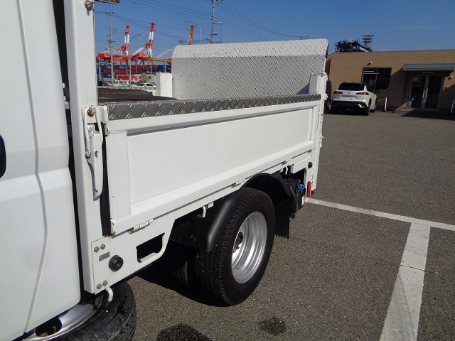 R4 三菱 キャンター 2t 平ボディ Wキャブ 垂直P/G付