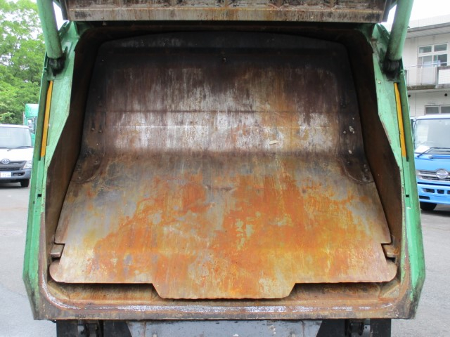 H28 いすゞエルフ 2tプレス式塵芥車 4.3立米