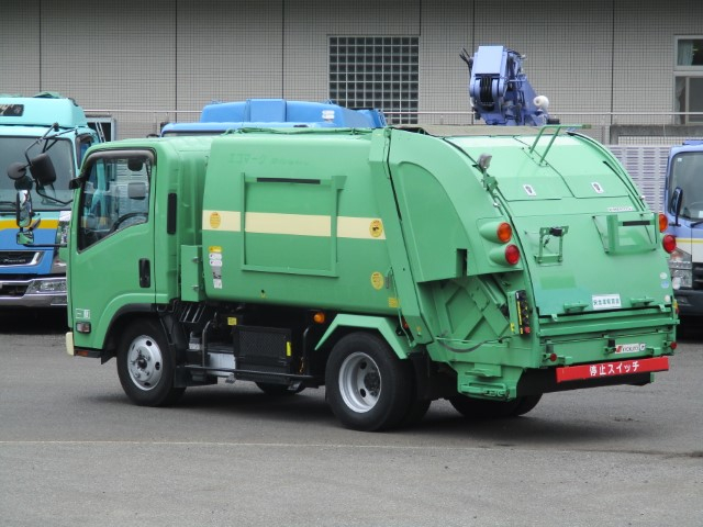 H28 いすゞエルフ 2tプレス式塵芥車 4.3立米