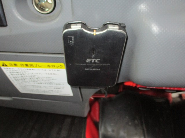 H28 いすゞエルフ 2tプレス式塵芥車 4.3立米