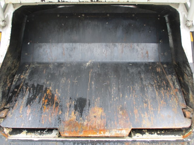 R5 日野 デュトロ 3.5tプレス式塵芥車 5.9立米