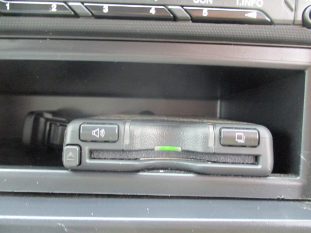 R5 日野 デュトロ 3.5tプレス式塵芥車 5.9立米