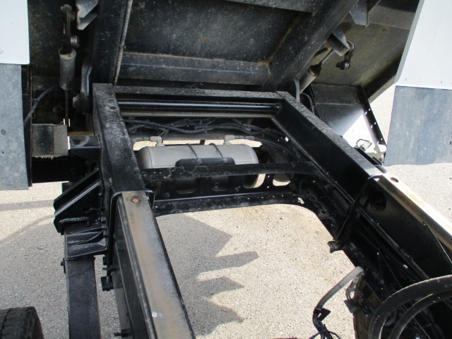 R1 いすゞ 4tダンプ 電動コボレーン付