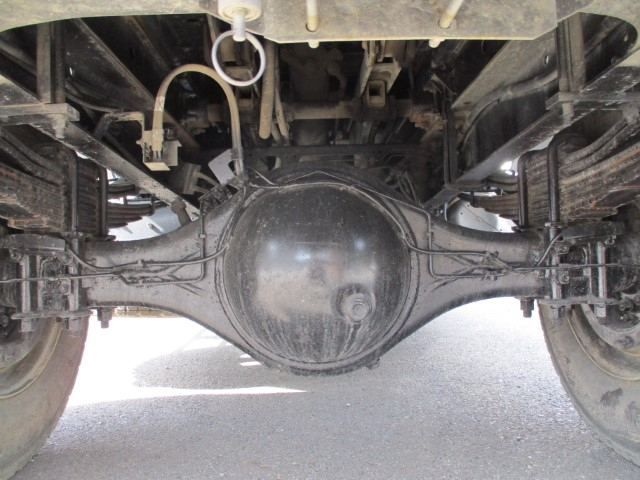 R1 いすゞ 4tダンプ 電動コボレーン付