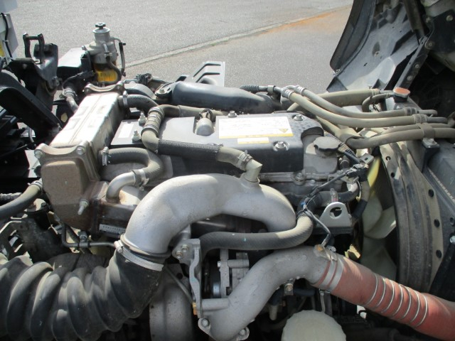 R1 いすゞ 4tダンプ 電動コボレーン付