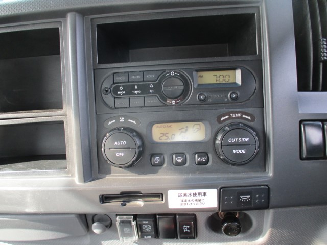 R1 いすゞ 4tダンプ 電動コボレーン付