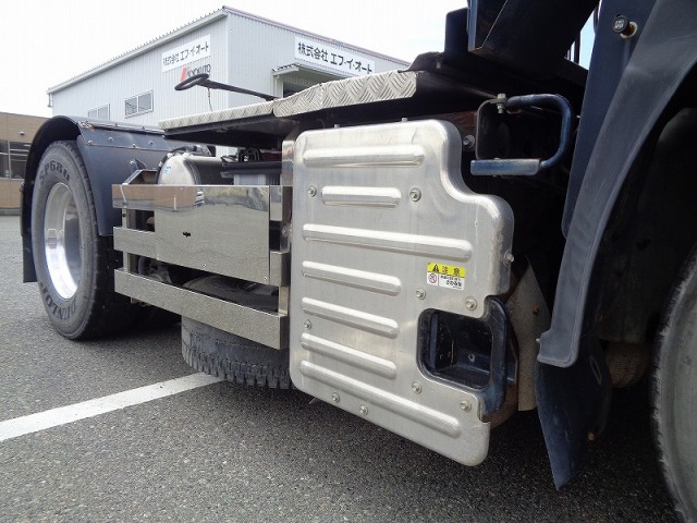 H30 いすゞ ギガ トラクタヘッド  第5輪11,500kg