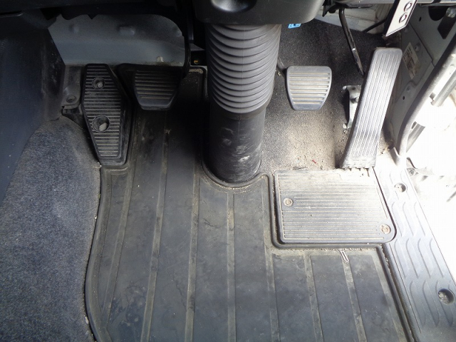 H30 いすゞ ギガ トラクタヘッド  第5輪11,500kg