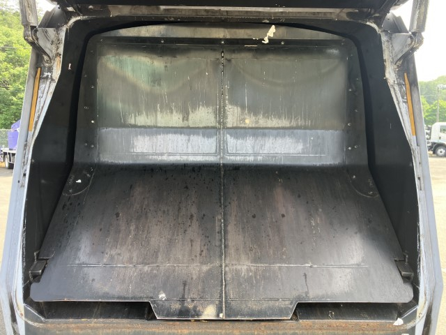 H29 三菱キャンター 3.5tプレス式塵芥車 高容積仕様 8.3立米