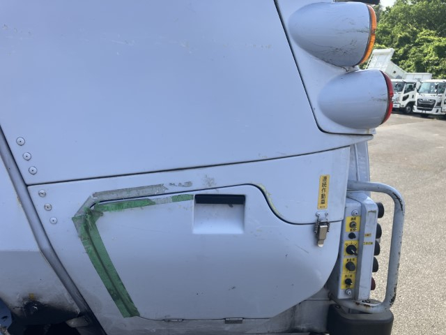 H29 三菱キャンター 3.5tプレス式塵芥車 高容積仕様 8.3立米