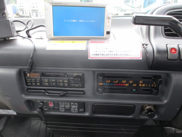 H18 いすゞエルフ タダノ ブーム式照明車