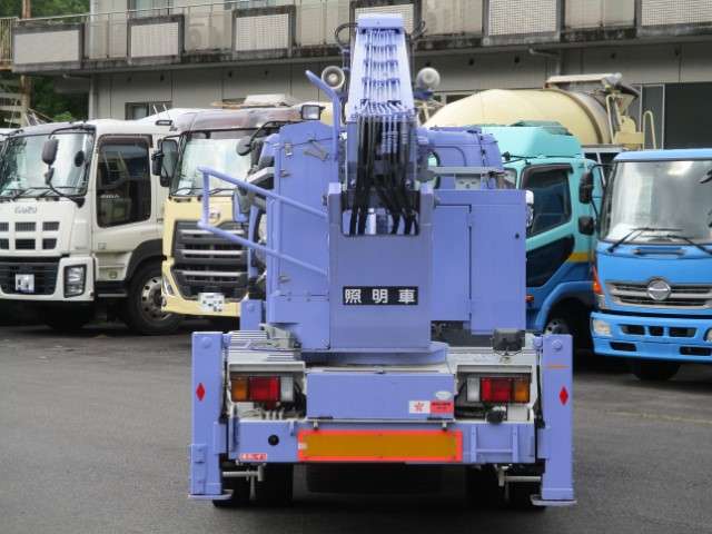 H18 いすゞエルフ タダノ ブーム式照明車