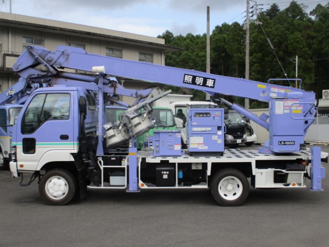 H18 いすゞエルフ タダノ ブーム式照明車