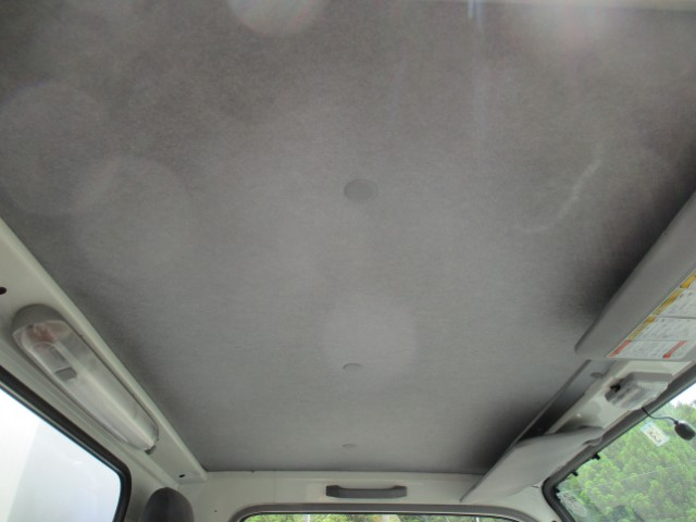 H21 いすゞエルフ 2柱式照明車