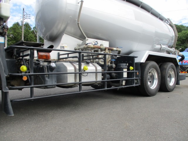 H26 いすゞギガ 新明和粉粒体運搬車 バラセメント 12.35立米