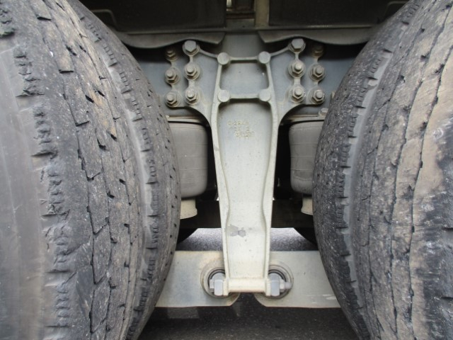 H26 いすゞギガ 新明和粉粒体運搬車 バラセメント 12.35立米