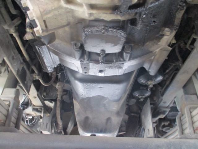 H26 いすゞギガ 新明和粉粒体運搬車 バラセメント 12.35立米