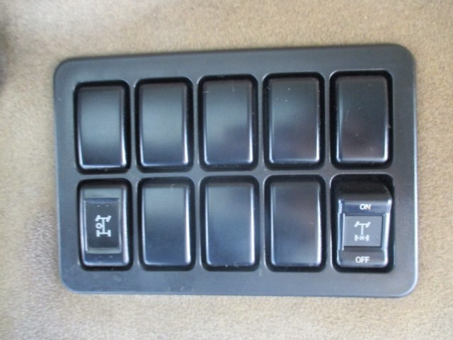 H26 いすゞギガ 新明和粉粒体運搬車 バラセメント 12.35立米