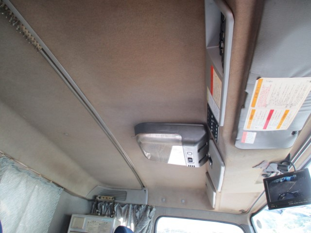 H26 いすゞギガ 新明和粉粒体運搬車 バラセメント 12.35立米