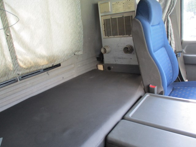 H26 いすゞギガ 新明和粉粒体運搬車 バラセメント 12.35立米