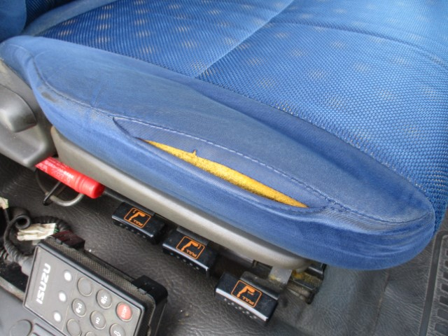 H26 いすゞギガ 新明和粉粒体運搬車 バラセメント 12.35立米