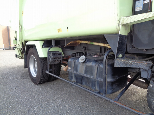 H27 いすゞ エルフ 3.5トン プレス式塵芥車5.9立米