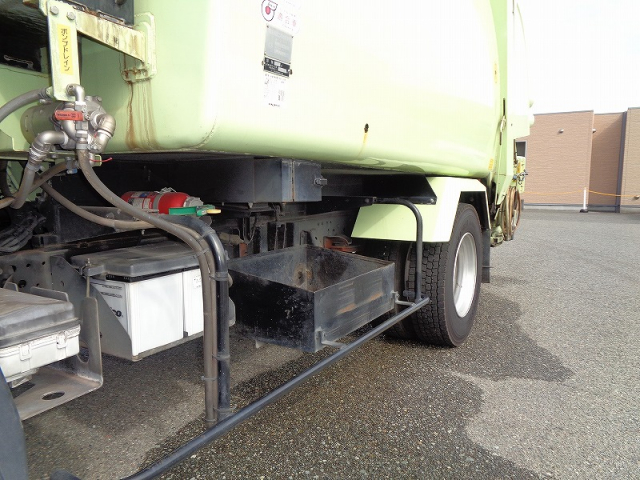 H27 いすゞ エルフ 3.5トン プレス式塵芥車5.9立米