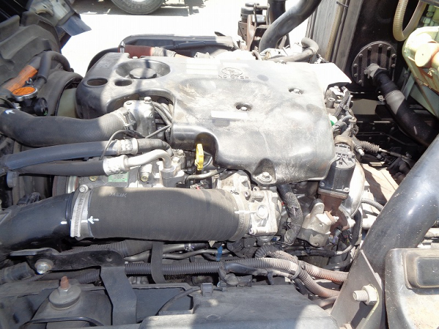 H27 いすゞ エルフ 3.5トン プレス式塵芥車5.9立米