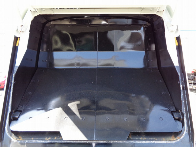 R5 三菱 キャンター 2tプレス式塵芥車4.3立米 *未使用車*