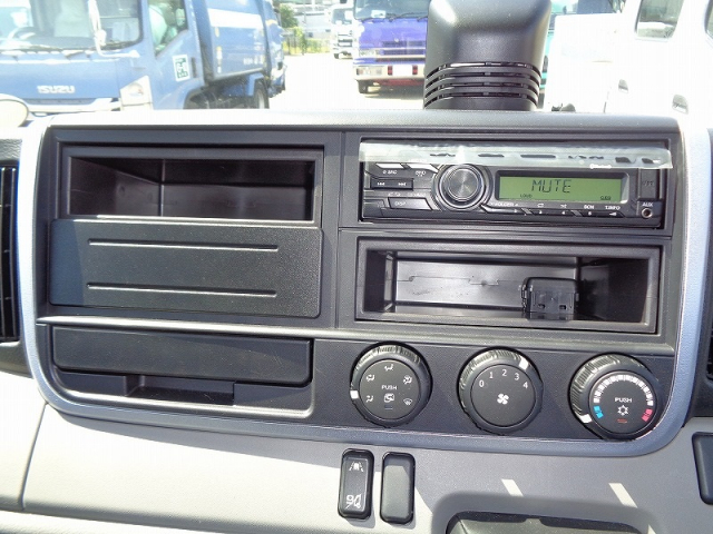 R5 三菱 キャンター 2tプレス式塵芥車4.3立米 *未使用車*