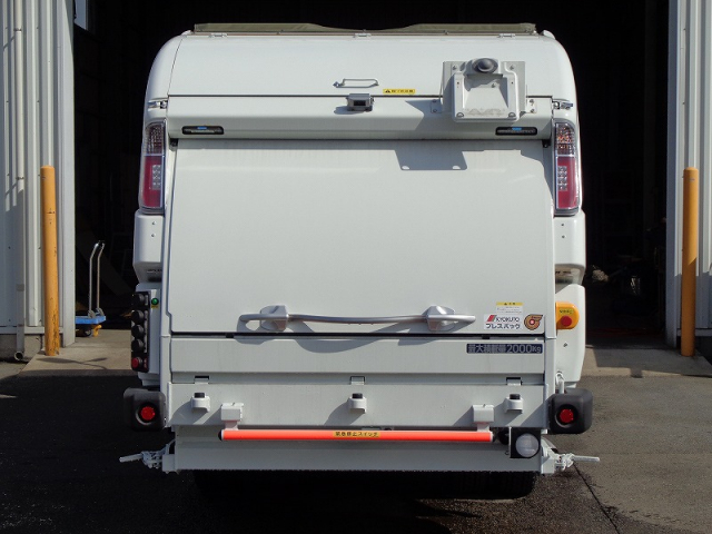 R5 三菱 キャンター 2tプレス式塵芥車4.3立米 *未使用車*