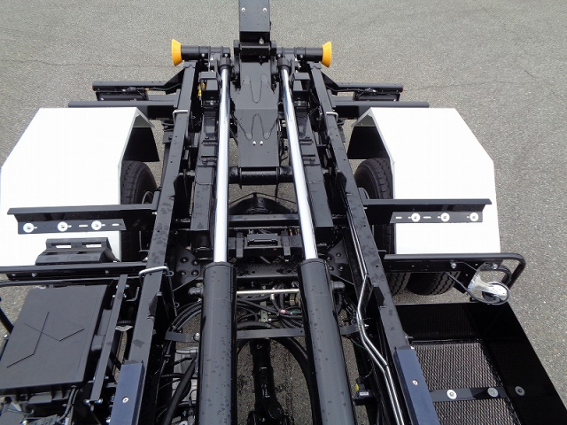 R7 三菱 ファイター 4t フックロール *未使用車*