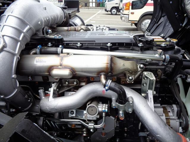 R7 三菱 ファイター 4t フックロール *未使用車*