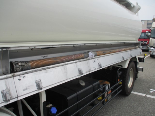 R3 日野プロフィア 16KLタンクローリー ※消検変更申請中