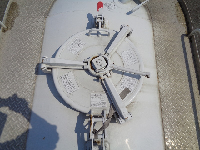 R1 UDクオン 25t粉粒体運搬車 三槽エアレーションブロー式