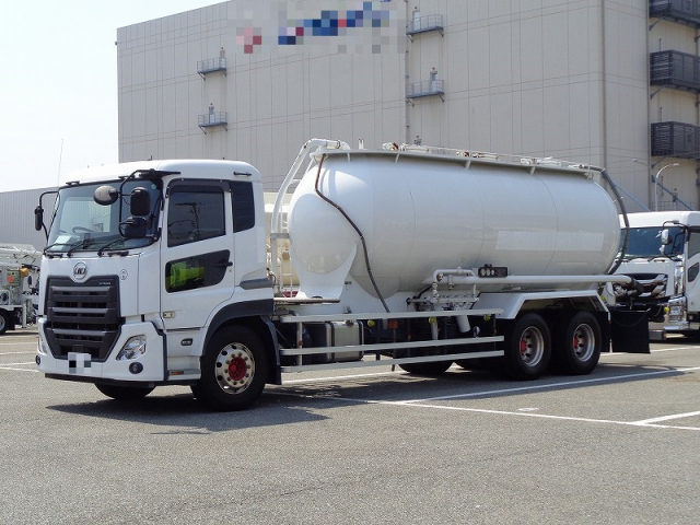 R1 UDクオン 25t粉粒体運搬車 三槽エアレーションブロー式
