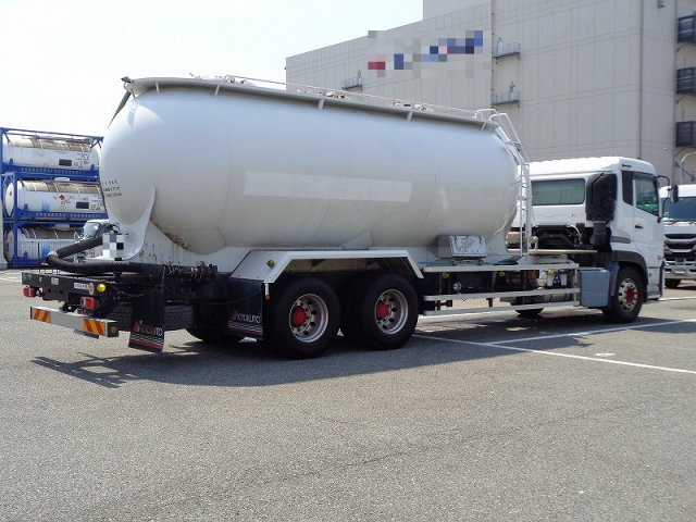 R1 UDクオン 25t粉粒体運搬車 三槽エアレーションブロー式