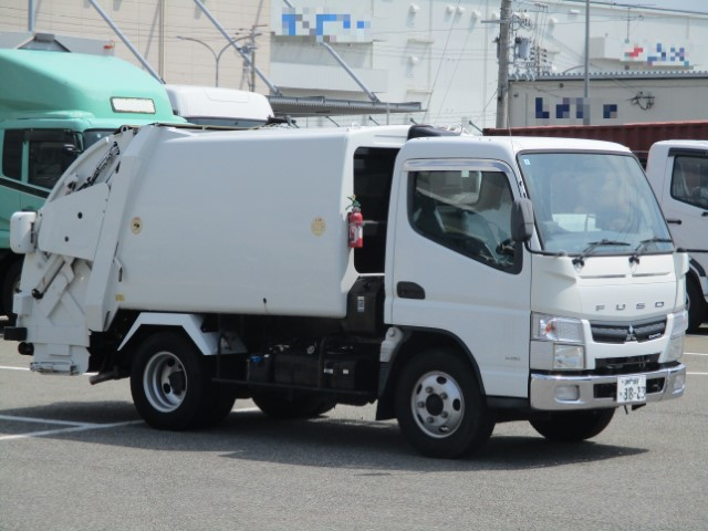 H26 三菱キャンター 2トンプレス式塵芥車 4.3立米