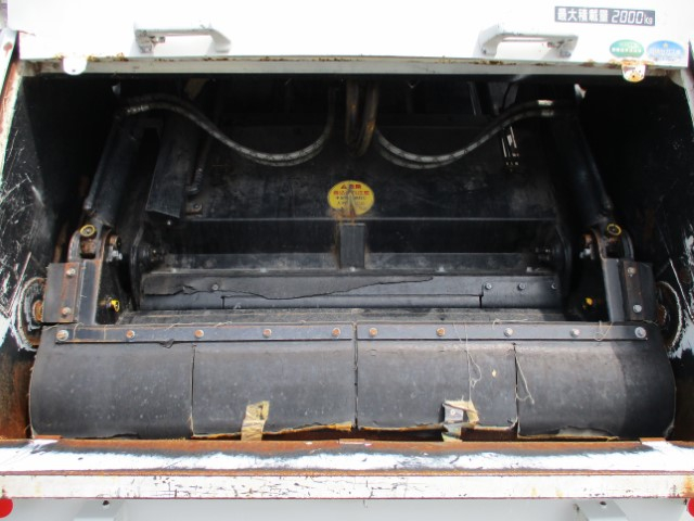 H26 三菱キャンター 2トンプレス式塵芥車 4.3立米
