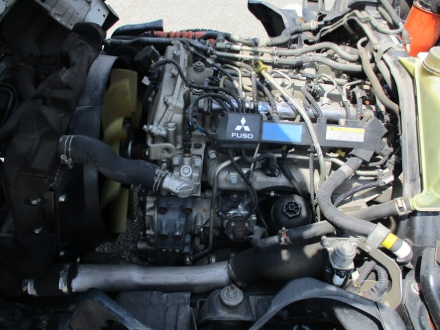 H26 三菱キャンター 2トンプレス式塵芥車 4.3立米