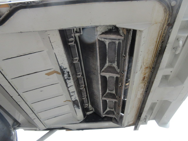 R2 UDコンドル 4tプレス式塵芥車 10.2立米 計量器付き