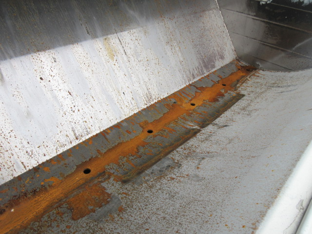 R2 UDコンドル 4tプレス式塵芥車 10.2立米 計量器付き