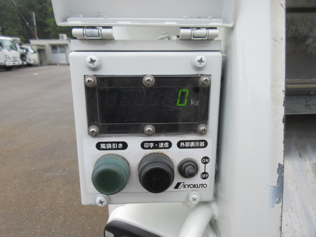 R2 UDコンドル 4tプレス式塵芥車 10.2立米 計量器付き