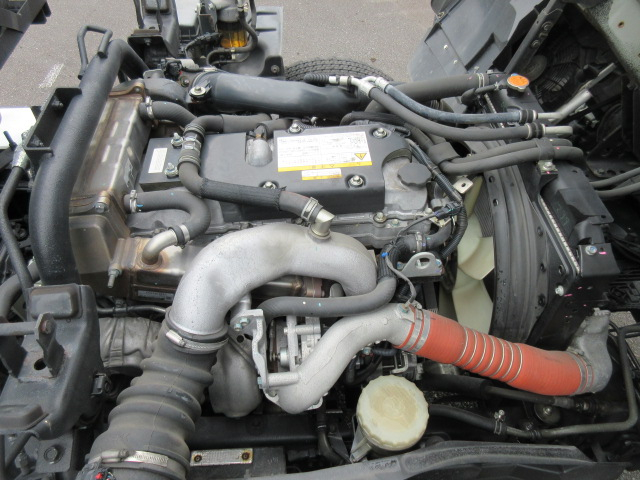 R2 UDコンドル 4tプレス式塵芥車 10.2立米 計量器付き