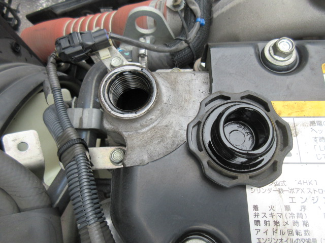 R2 UDコンドル 4tプレス式塵芥車 10.2立米 計量器付き