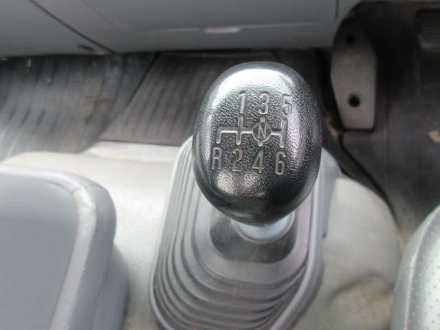 R2 UDコンドル 4tプレス式塵芥車 10.2立米 計量器付き